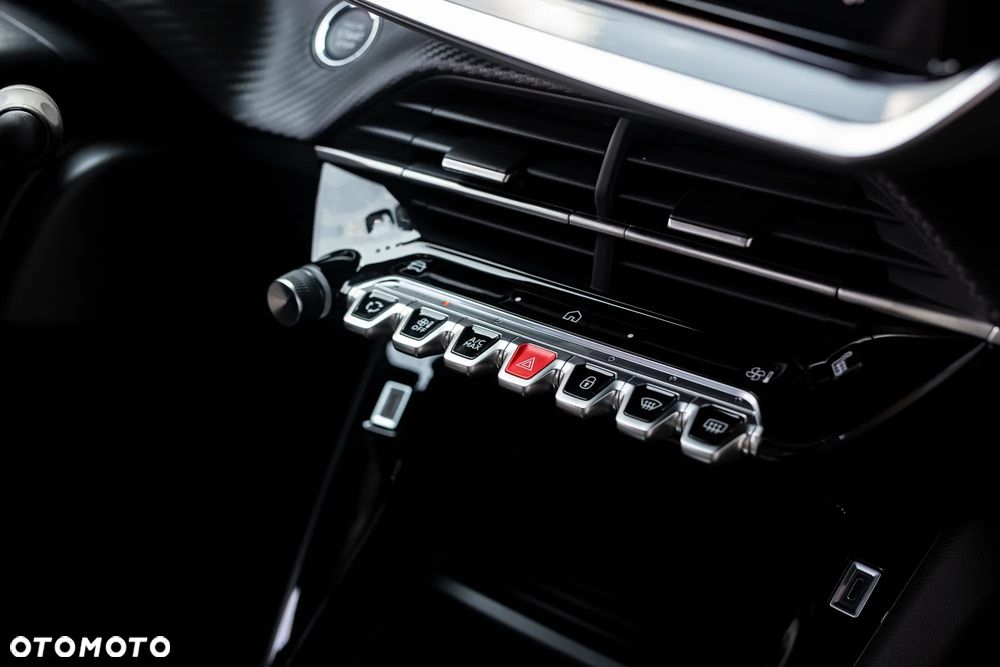 Peugeot 2008 Hybrid 110 e-DSC Allure - 22