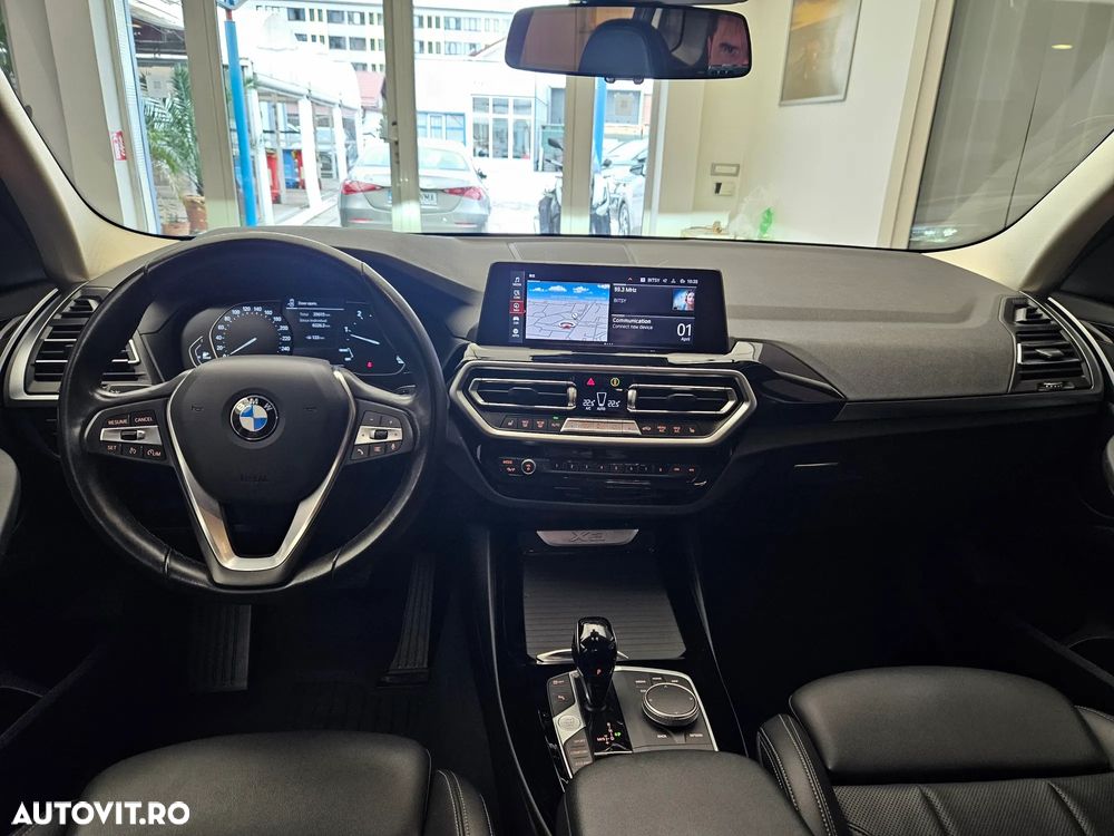 BMW X3 xDrive20d AT MHEV - 11