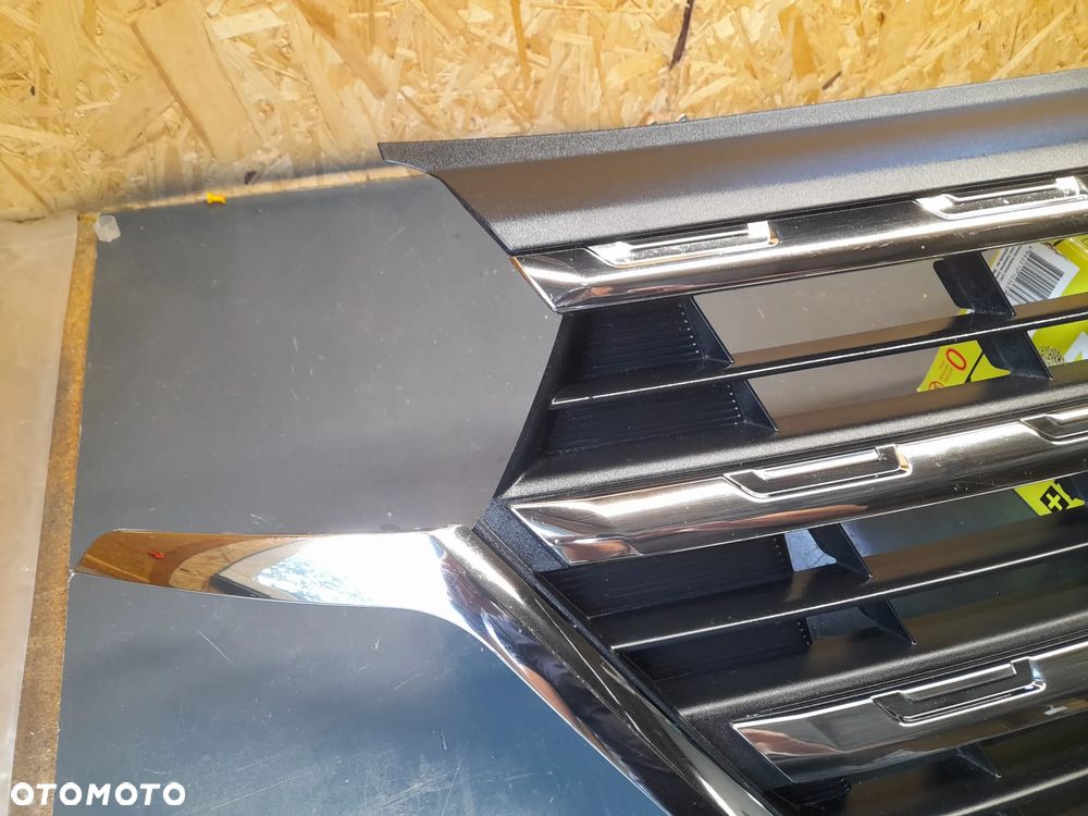 RENAULT TRAFIC III IV LIFT 2021- GRILL ATRAPA ZDERZAKA 623101859R - 2