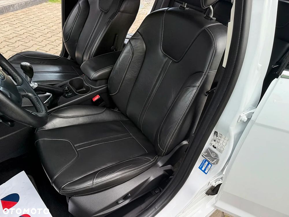 Ford Focus 1.6 EcoBoost Start-Stopp-System Titanium - 34