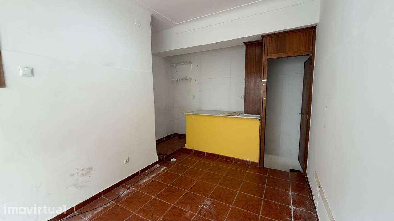 Loja para Arrendamento em Entrecampos! - Grande imagem: 3/13