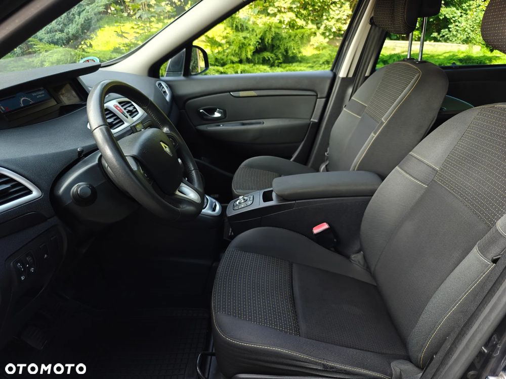 Renault Scenic - 16