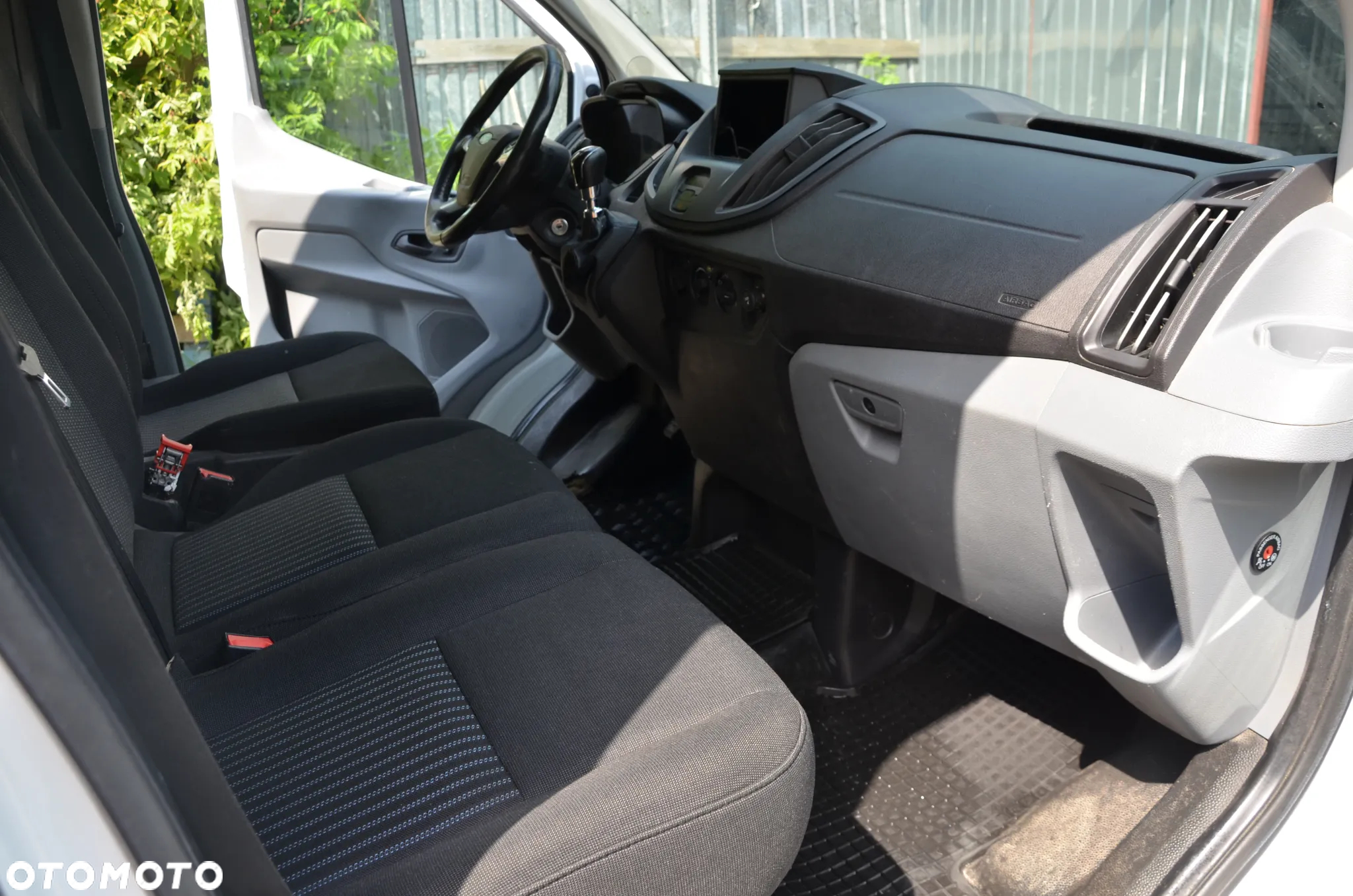 Ford TRANSIT L3H2 - 16