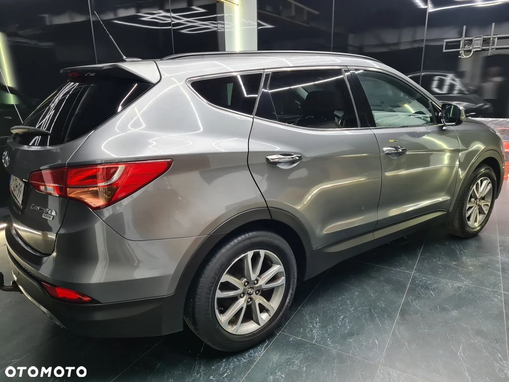 Hyundai Santa Fe 2.0 CRDi Premium - 16