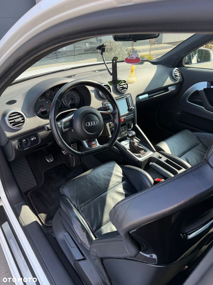 Audi S3 2.0T FSI Quattro - 9