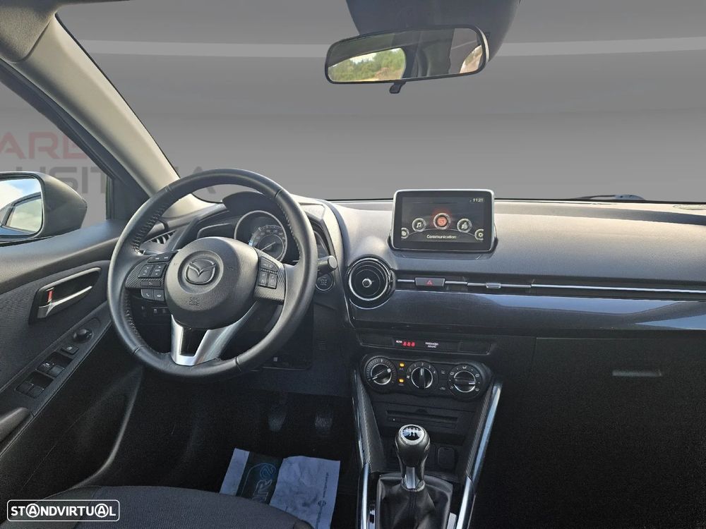 Mazda 2 1.5 Sky.Evolve Navi - 17