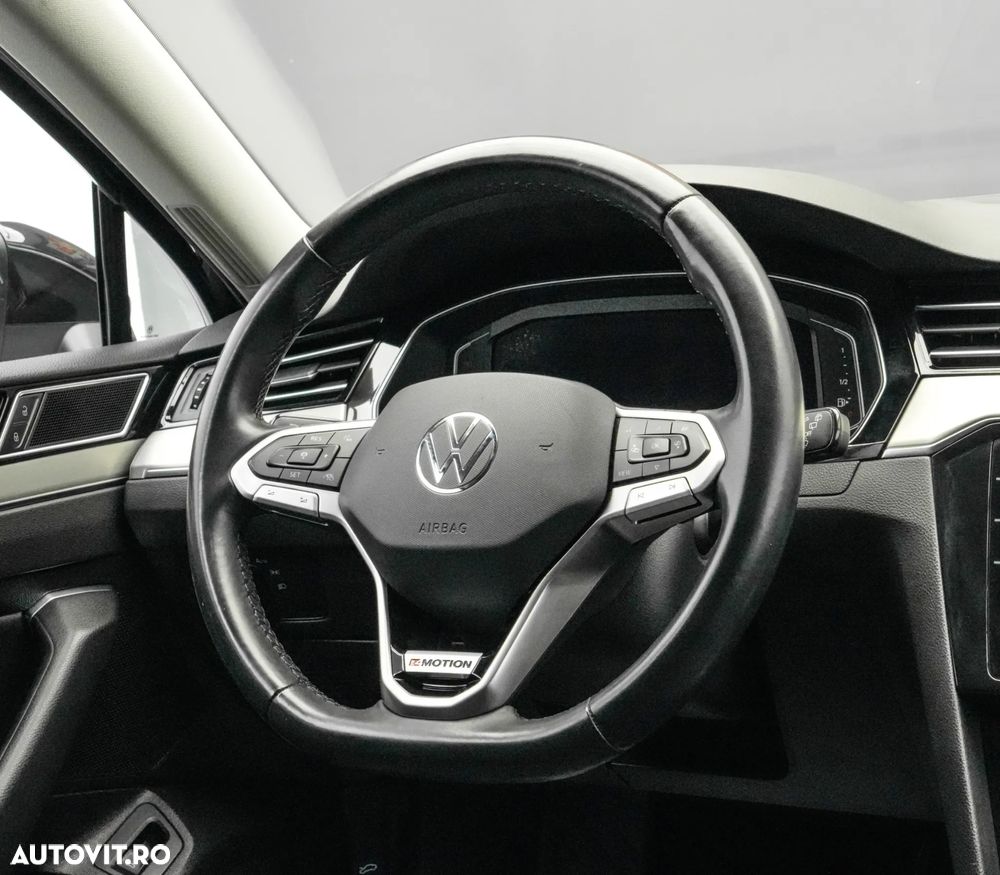 Volkswagen Passat 2.0 TDI 4Mot DSG Highline - 18