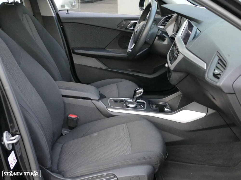 BMW 116 d Corporate Edition Auto - 28