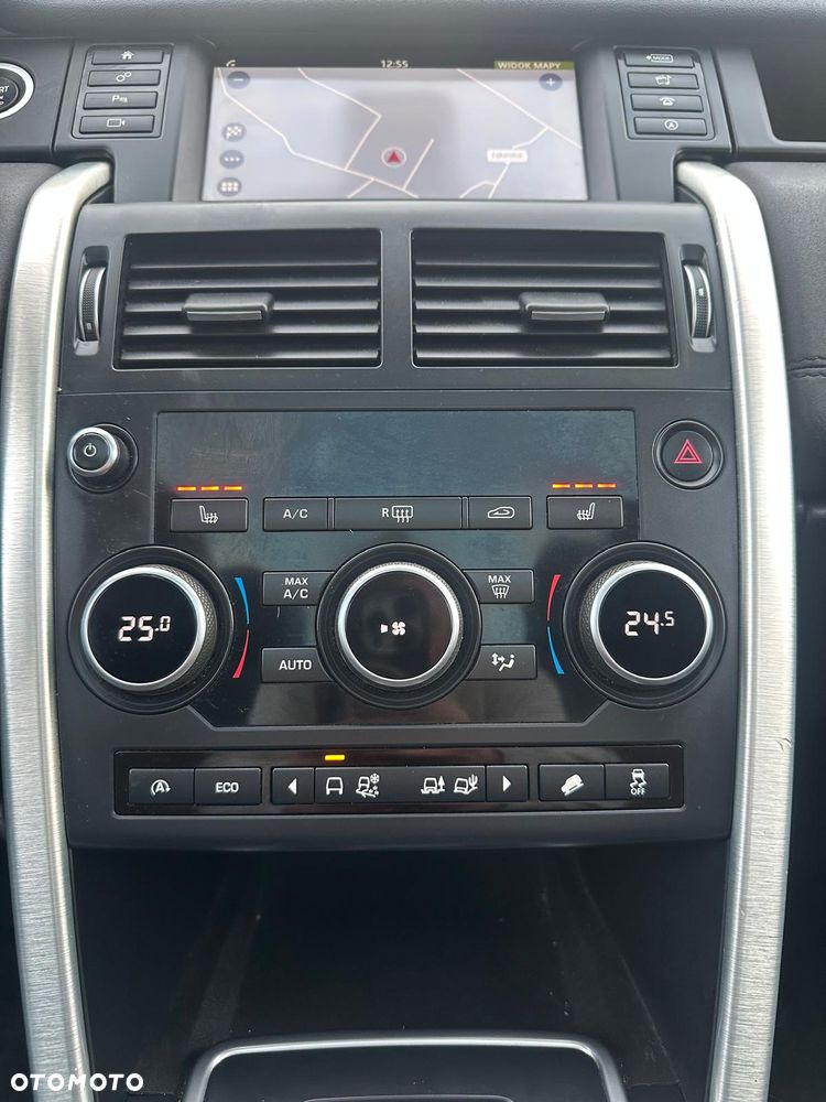 Land Rover Discovery Sport - 11