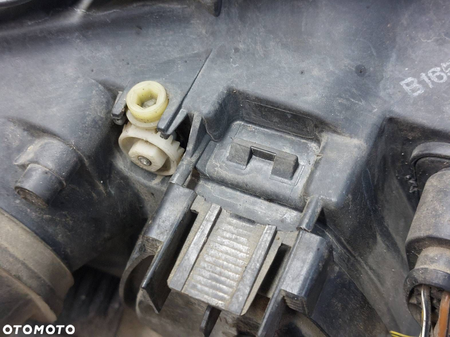 LAMPA LEWY PRZÓD + PRAWY PRZÓD VOLKSWAGEN PASSAT B5 FL LIFT HELLA - 8