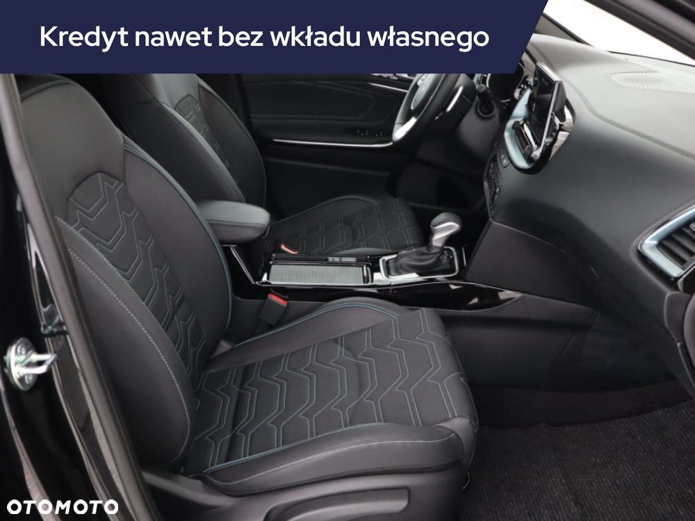 Kia XCeed - 11