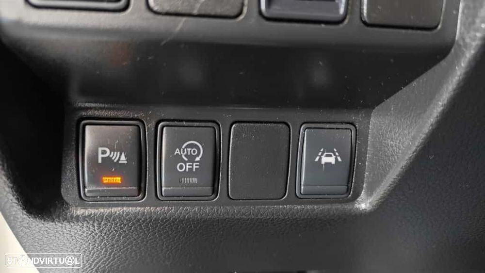 Nissan Qashqai 1.5 dCi Tekna Sport 17 - 46