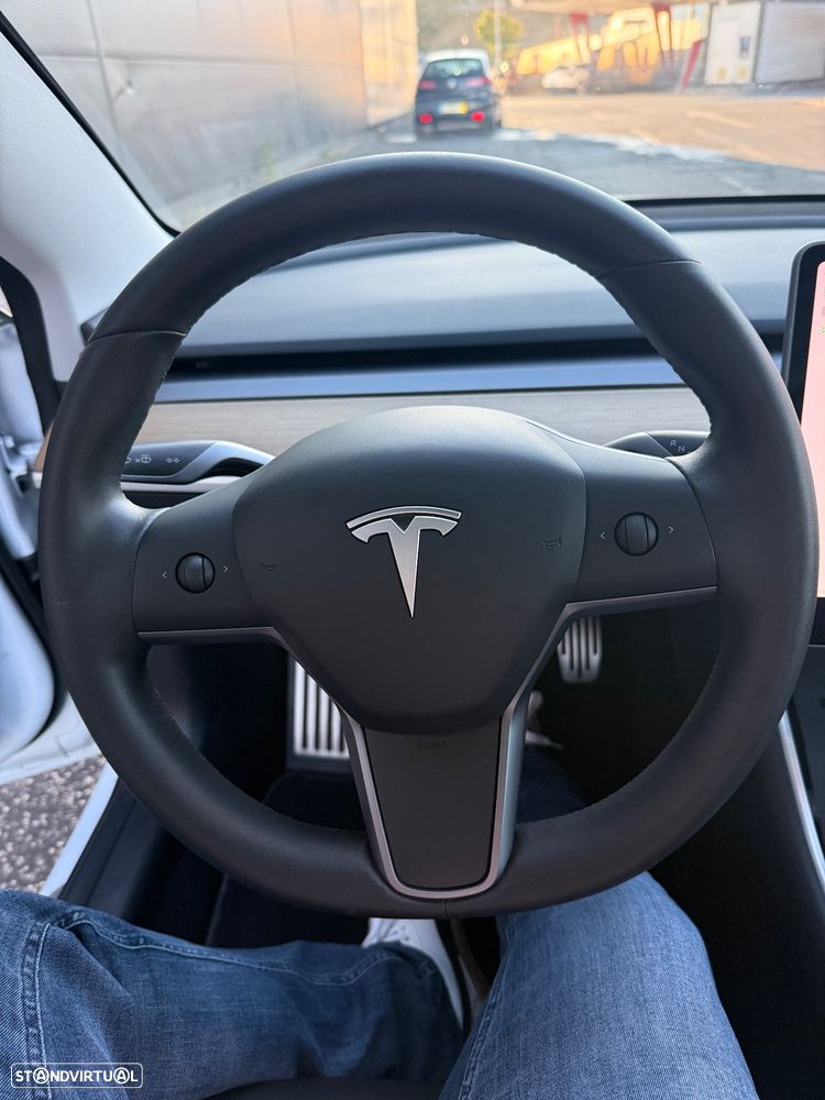 Tesla Model 3 AWD Dual Motor Performance - 24