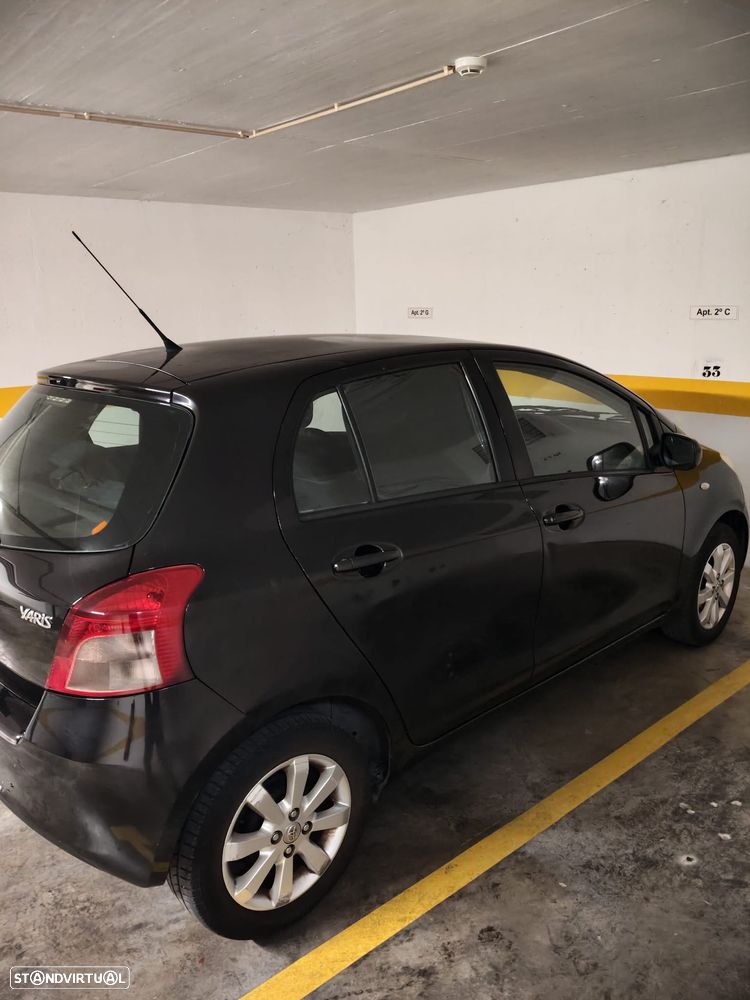 Toyota Yaris 1.0 VVT-i Sol - 3