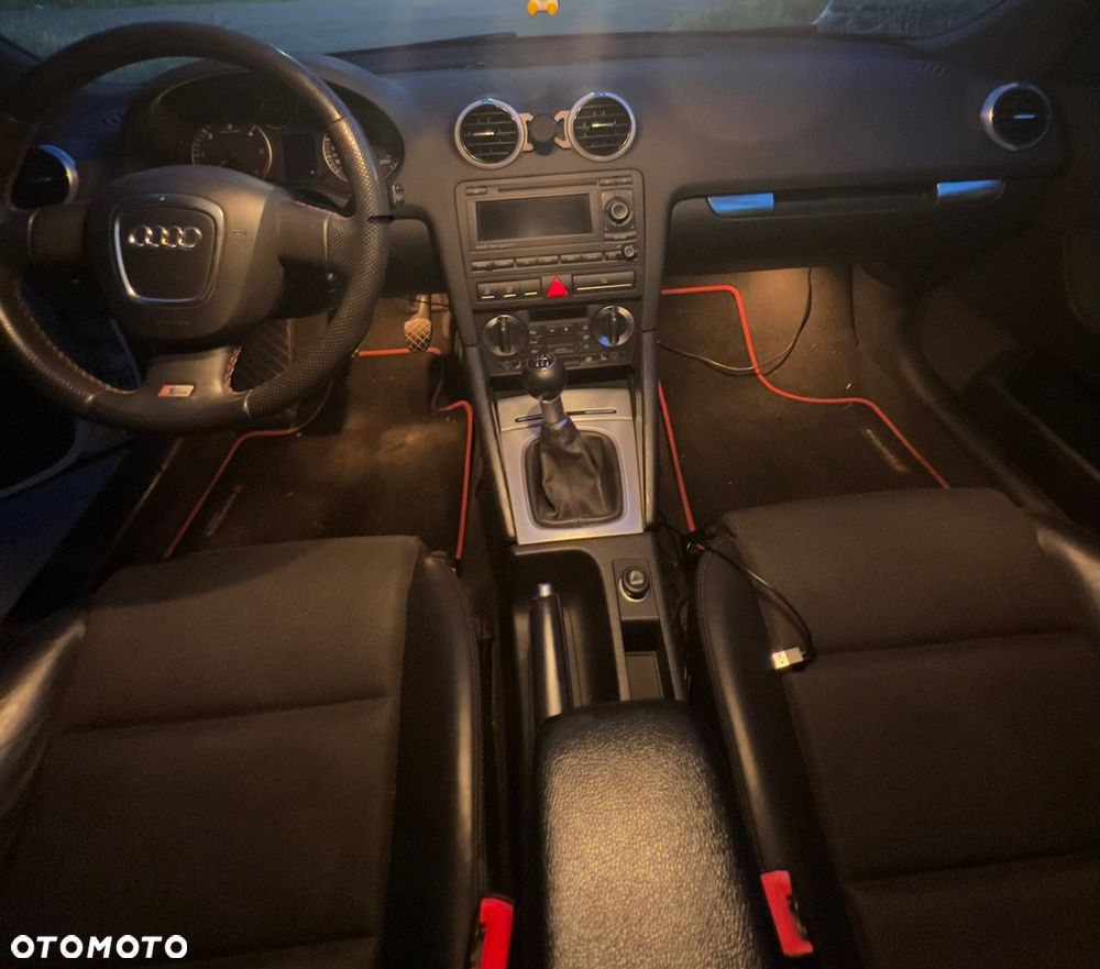Audi A3 Sportback 2.0 TDI DPF S line Sportpaket - 12
