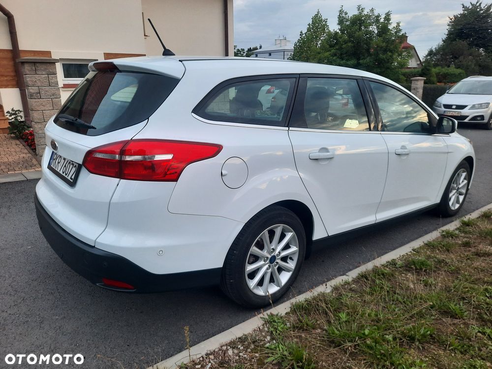 Ford Focus - 4
