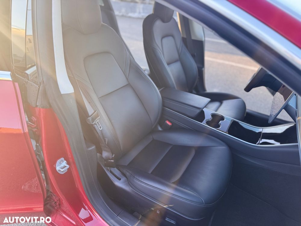 Tesla Model 3 Langstreckenbatterie Allradantrieb Dual Motor - 11