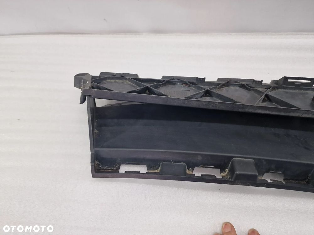 VW TOUAREG 7P6 10- KIEROWNICA POWIETRZA , NR 7P6121293C + 7P6121395A , NR AUKCJI KP133 - 9