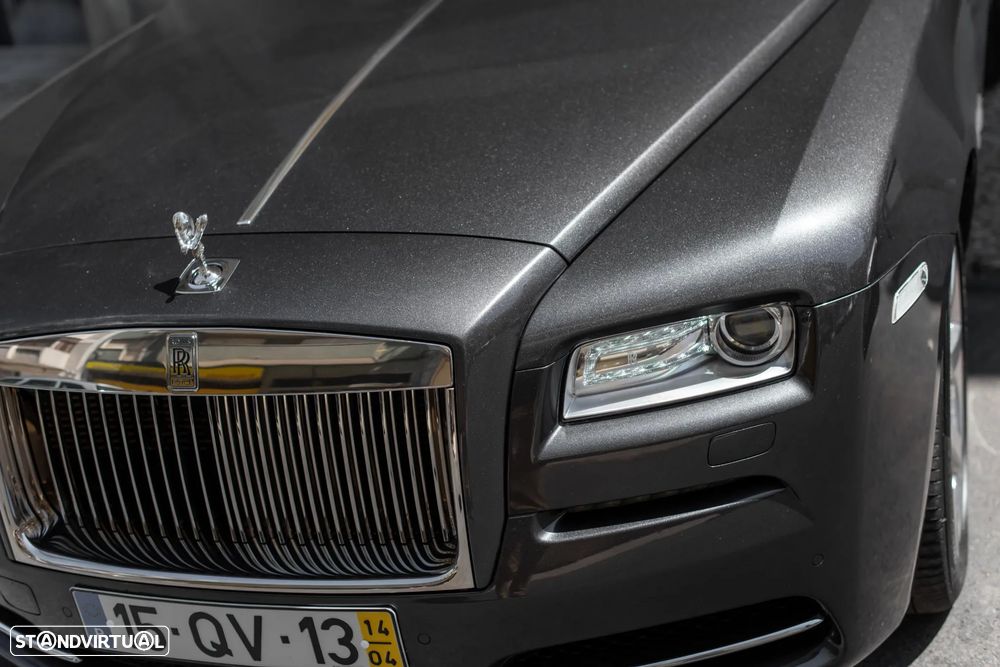 Rolls Royce Wraith 6.6 Twin-Turbo V12 - 3