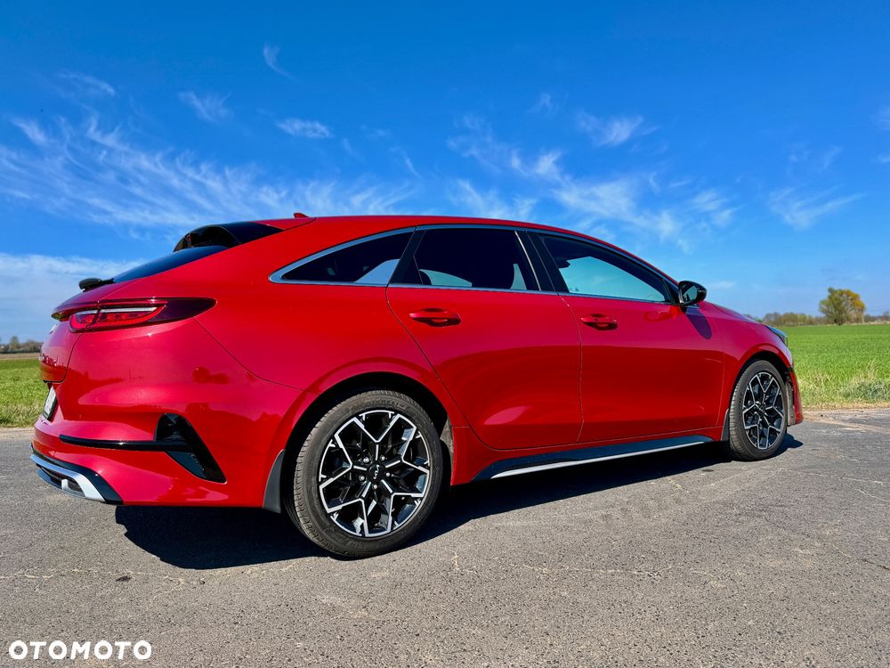 Kia ProCeed - 7
