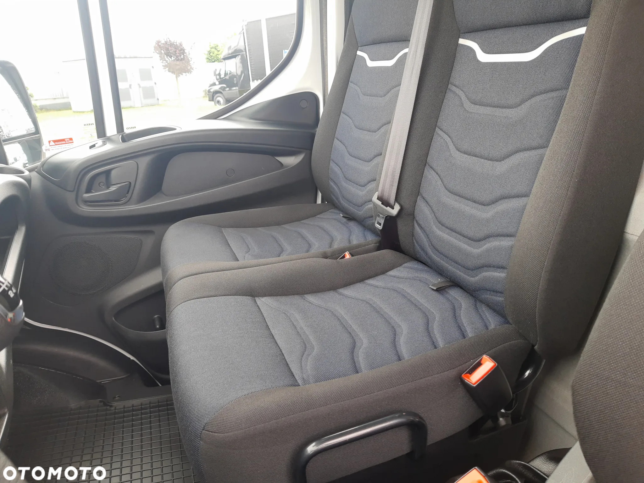 Iveco 35S16V(30440) - 13