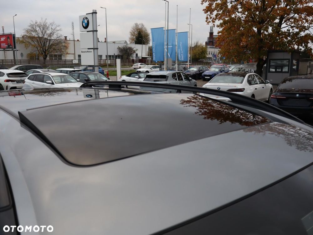 BMW X7 - 24