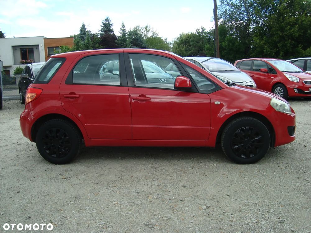 Suzuki SX4 - 5
