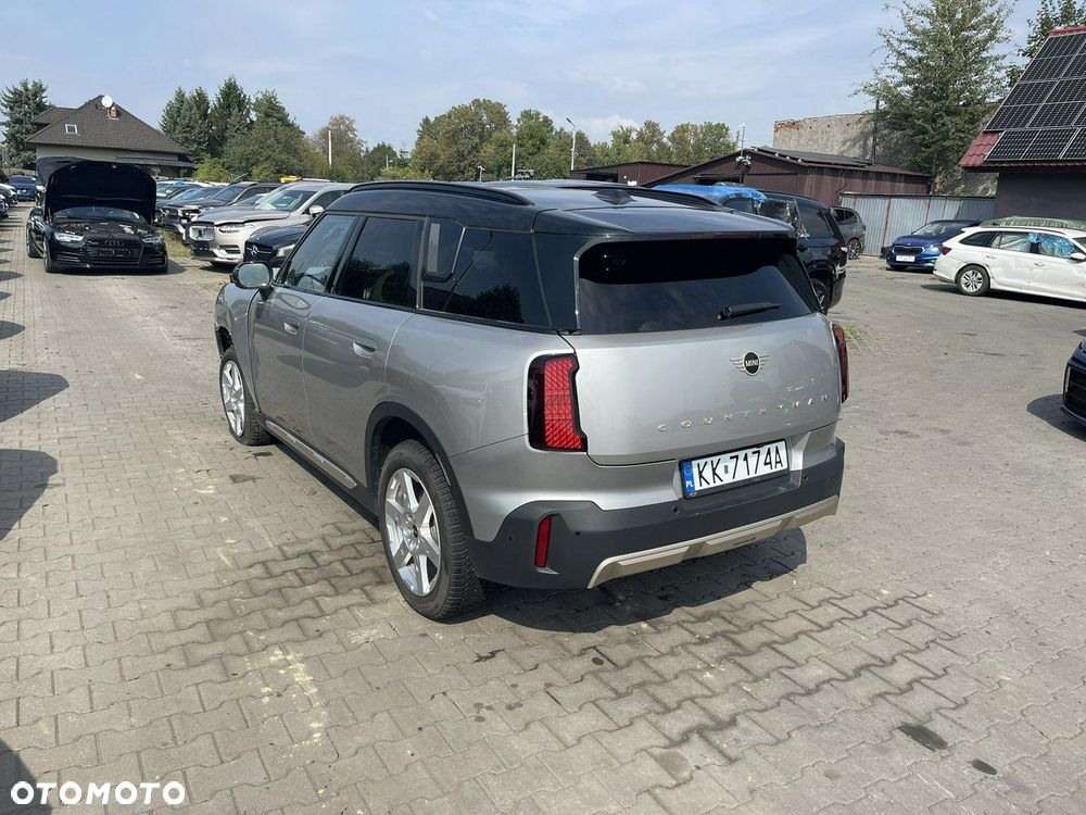 MINI Countryman - 4