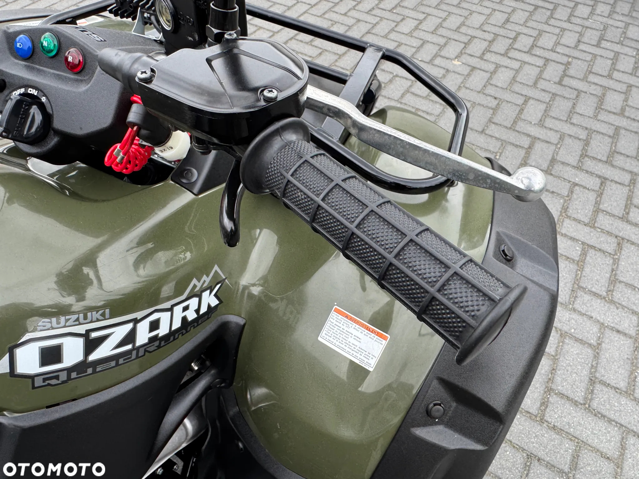 Suzuki Inny