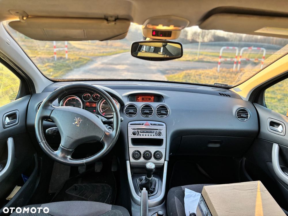 Peugeot 308 - 5