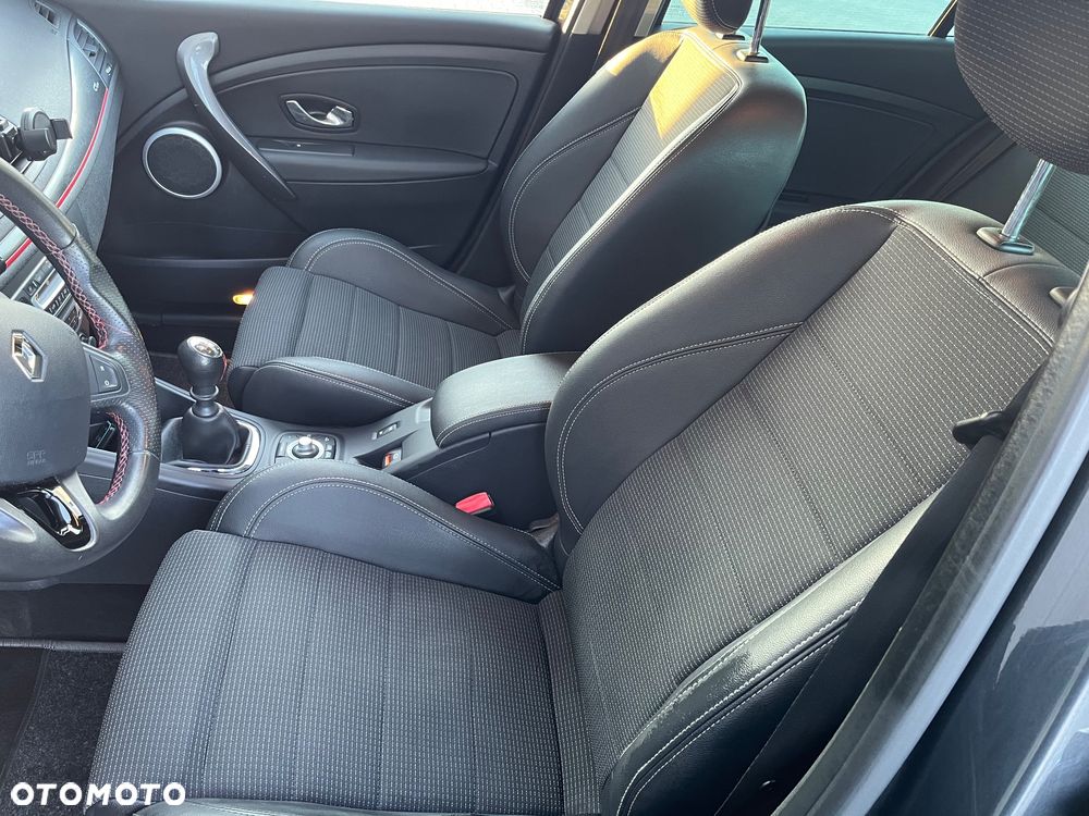 Renault Megane TCe 130 Luxe - 18