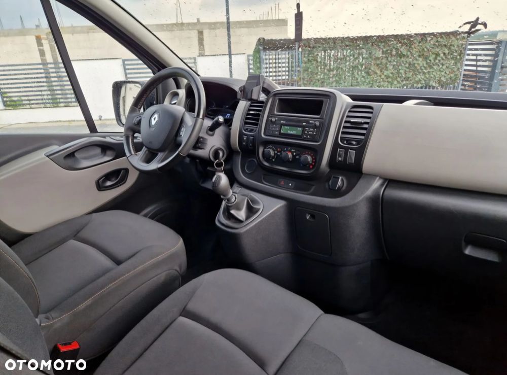 Renault Trafic - 36