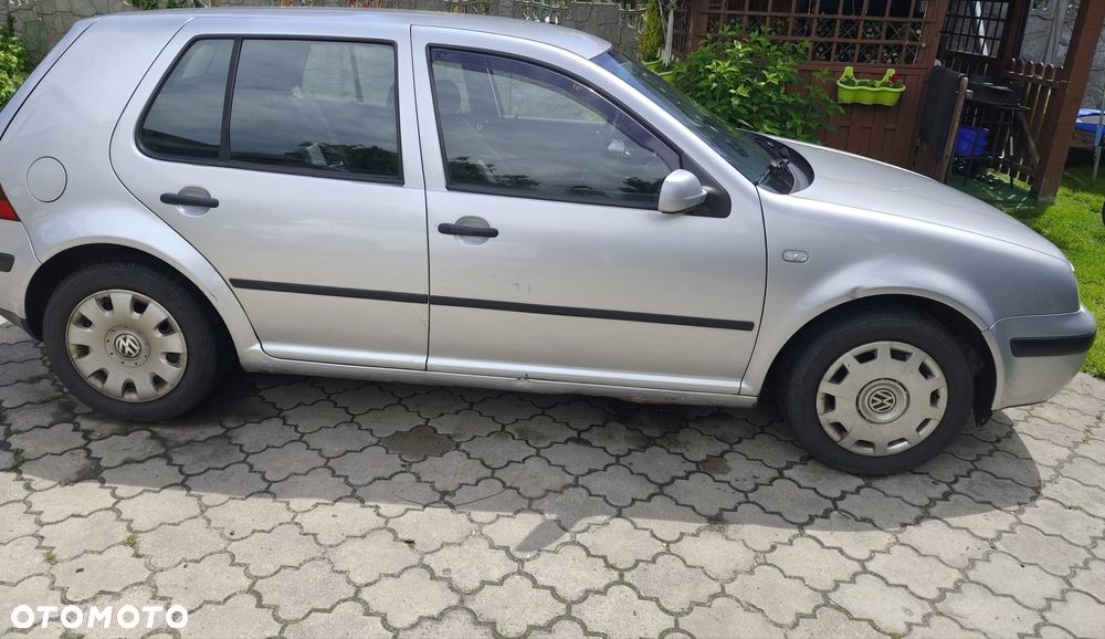 Volkswagen Golf 1.4 Basis - 3