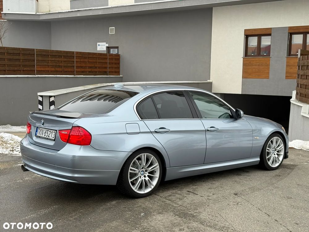 BMW Seria 3 320d Efficient Dynamics Edition - 6