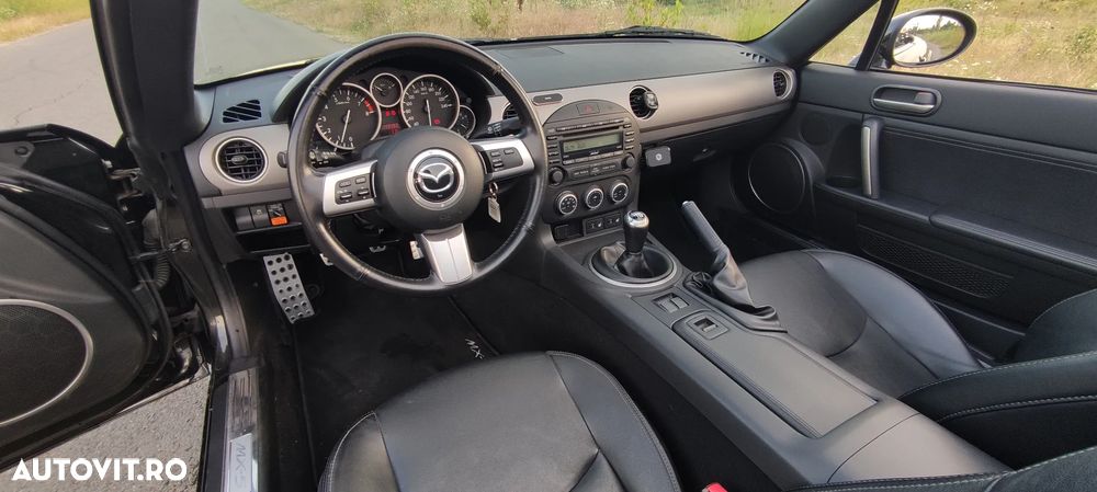 Mazda MX-5 - 10