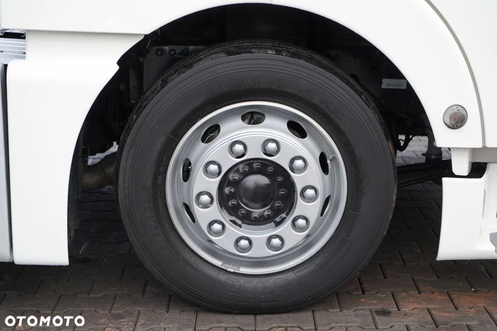 MAN TGX 18.470 / LOW DECK / MEGA / REGULOWANE SIODŁO / 2020 ROK / NA - 19