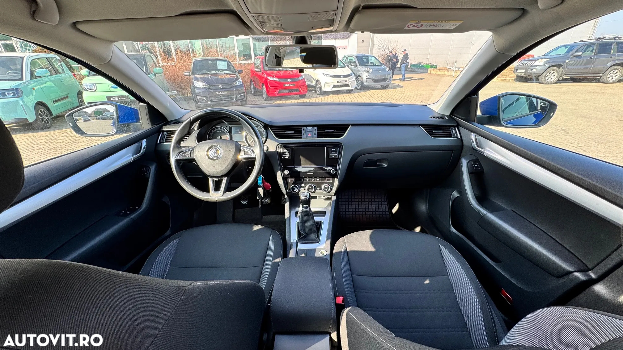 Skoda Octavia - 8