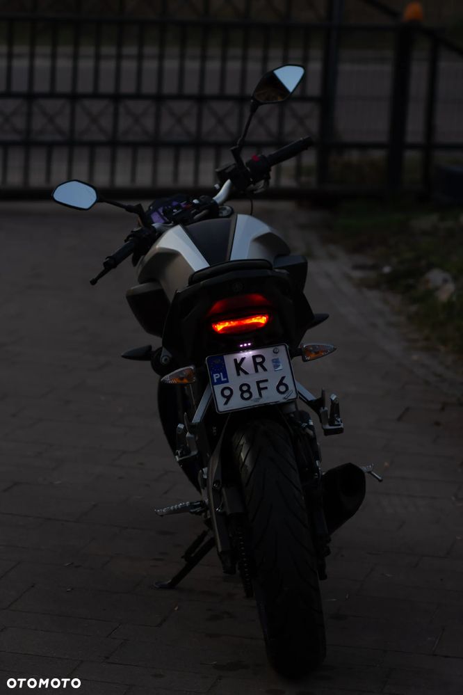 Yamaha MT - 7