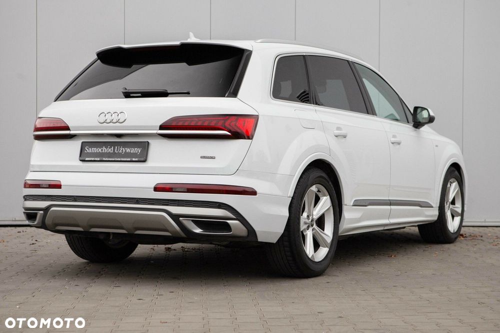 Audi Q7 - 9