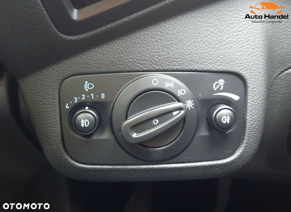 Ford Kuga 1.5 EcoBoost 2x4 ST-Line - 17