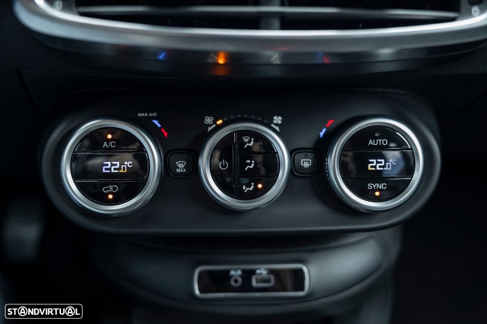 Fiat 500X 1.6 MJ City Cross DCT S&S - 14