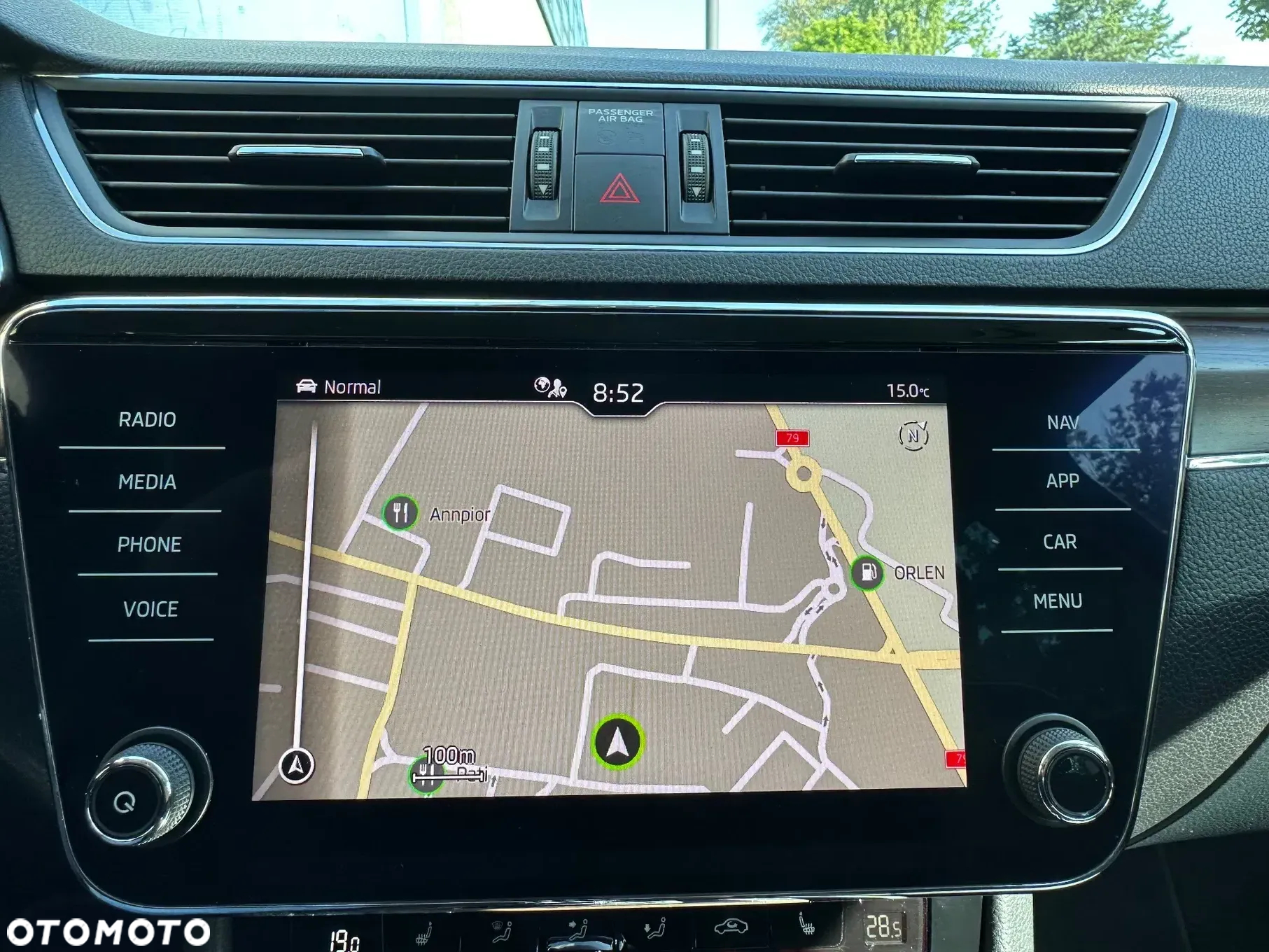 Skoda Superb Combi 2.0 TDI 4x4 DSG Scout - 33