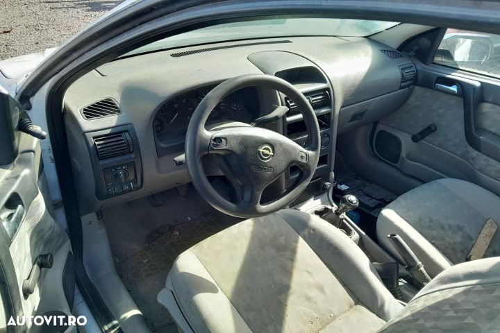 Dezmembrez Opel Astra G [1998 - 2009] wagon 5-usi 1.7 DTi MT (75 hp) - 5