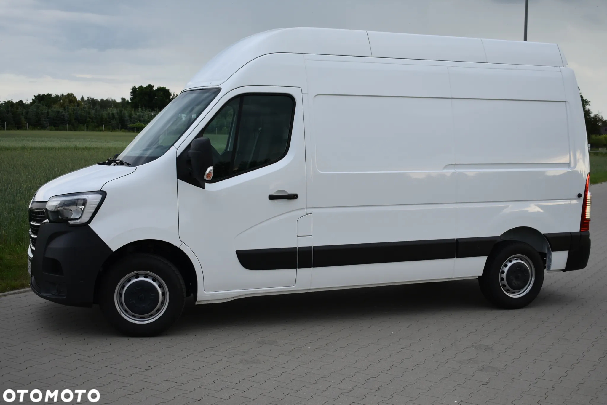 Renault MASTER L2H3 48 tys KM 2020/2021 - 2