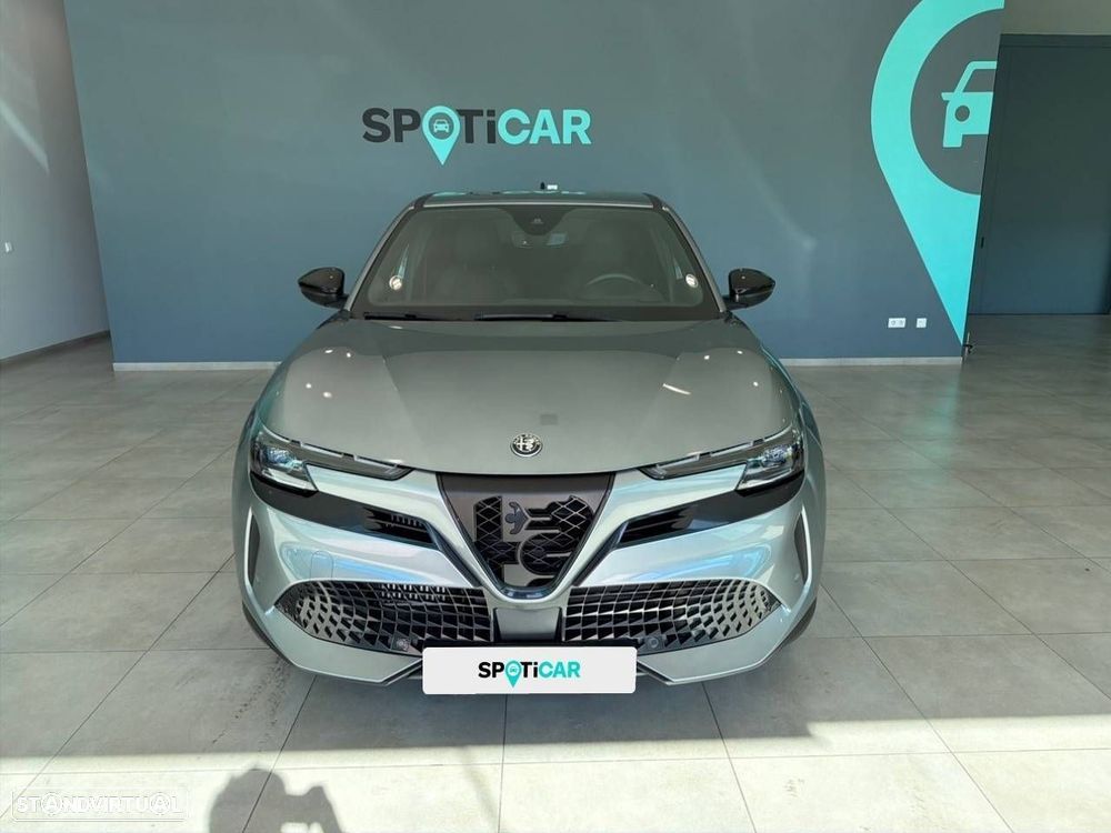 Alfa Romeo Junior 1.2 Speciale eDCT6 - 2
