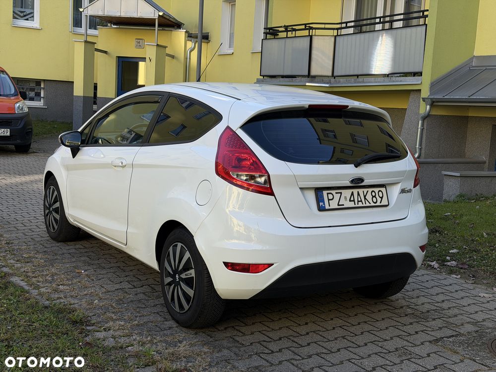 Ford Fiesta - 4