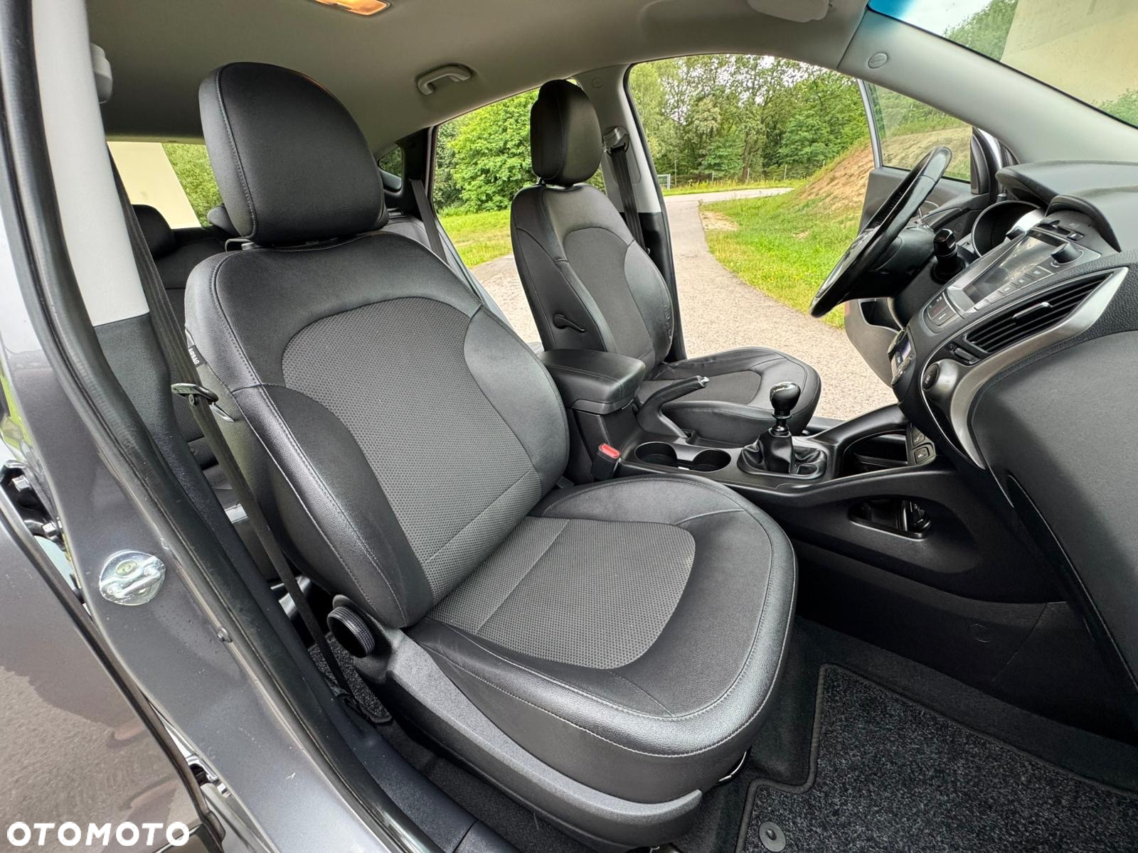 Hyundai ix35 1.6 GDI Premium 2WD - 23