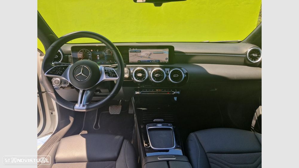 Mercedes-Benz A 250 e - 20