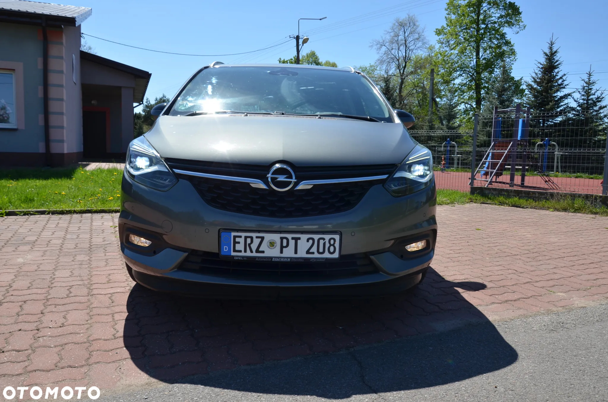 Opel Zafira 1.6 CDTI Elite S&S - 27