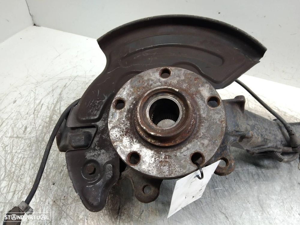 MANGA DE EIXO FRONTAL ESQUERDA VOLKSWAGEN PASSAT 2001 - - 4